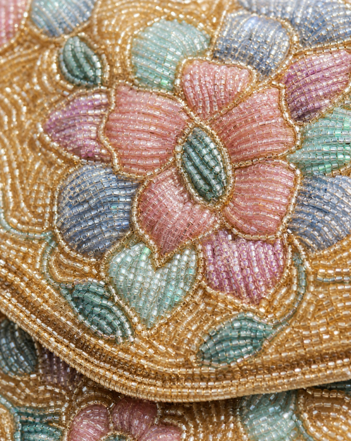 Awann gold pastel floral beaded envelope bag – beadwork close-up detail